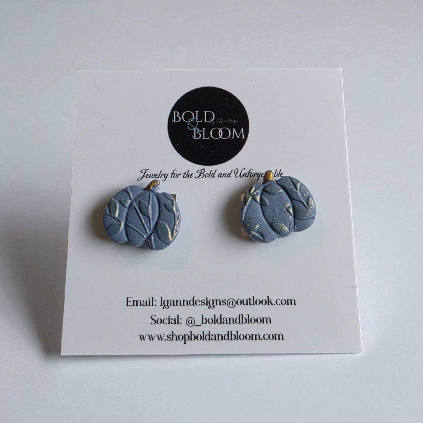 Harvest Vine Pumpkin Studs